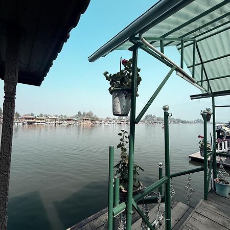 New Zealand Group Of Houseboats Ξενοδοχείο Σριναγκάρ Εξωτερικό φωτογραφία