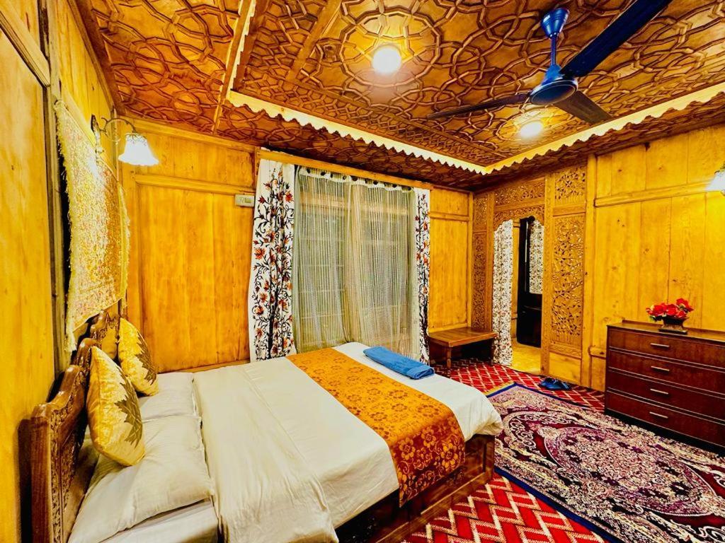 New Zealand Group Of Houseboats Ξενοδοχείο Σριναγκάρ Εξωτερικό φωτογραφία