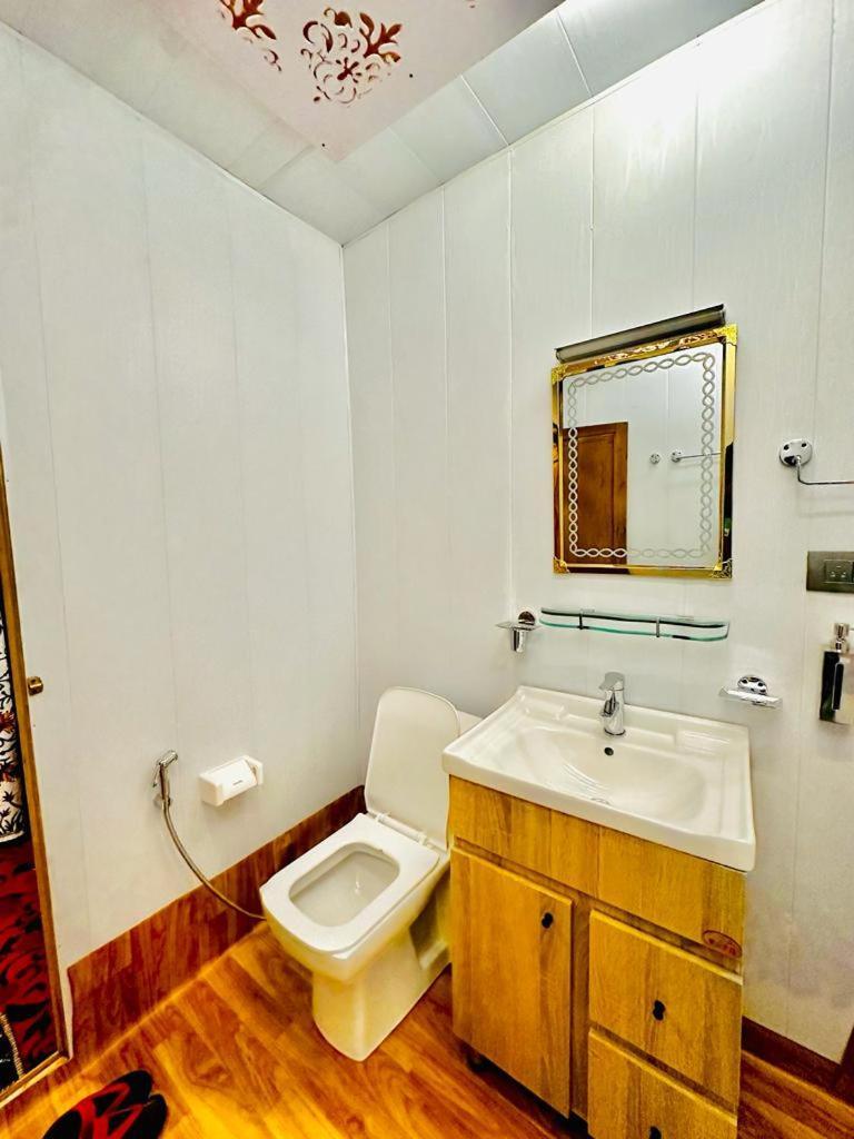 New Zealand Group Of Houseboats Ξενοδοχείο Σριναγκάρ Εξωτερικό φωτογραφία